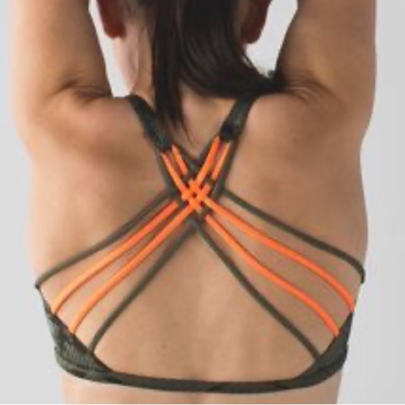 Lululemon Free To Be *Wild Ziggy Snake Fatigue Green Gator Green size 8 - Picture 3 of 9